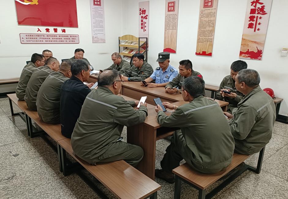 2025年第一党支部召开4月份主题党日活动|AG旗舰厅